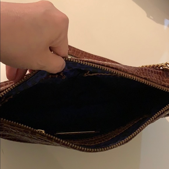 Rebecca Minkoff crossbody(large) - Picture 3 of 4